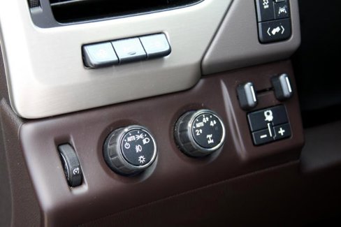 Used 2016 GMC Yukon XL Denali w/ Open Road Package image 23