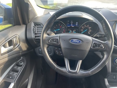 Used 2019 Ford Escape SEL image 20