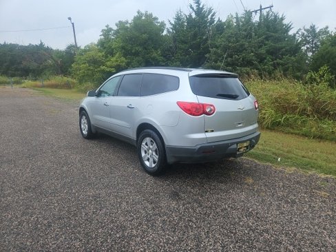 Used 2012 Chevrolet Traverse LT image 3