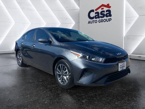Used 2023 Kia Forte LXS w/ LXS Technology Package image 1
