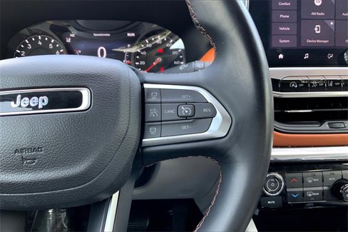Used 2022 Jeep Compass Limited image 19