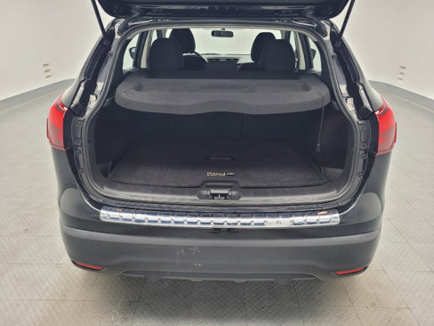 Used 2018 Nissan Rogue Sport SV image 29
