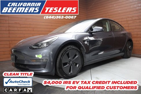Used 2023 Tesla Model 3 Standard Range image 1