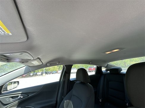 Used 2016 Chevrolet Malibu LT image 22