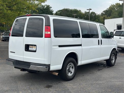 Used 2018 Chevrolet Express 3500 LT w/ LT Preferred Equipment Group image 3