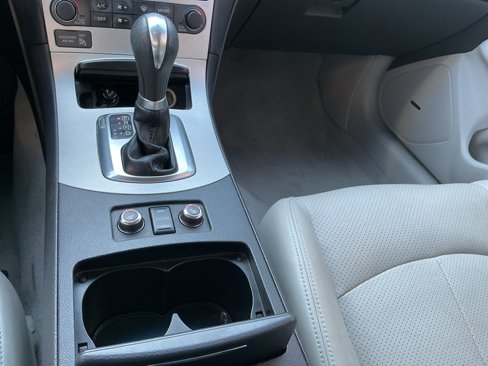 Used 2009 INFINITI G37 x w/ Premium Pkg image 14