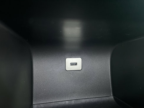 Used 2016 Chevrolet Suburban LT image 59