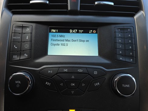 Used 2020 Ford Fusion S image 15