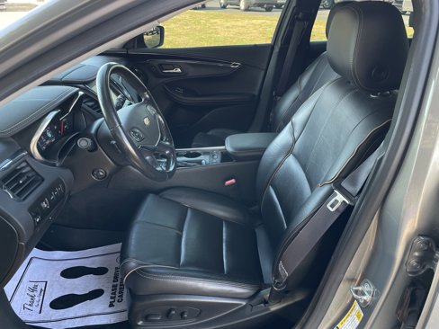 Used 2017 Chevrolet Impala Premier w/ Enhanced Convenience Package image 14
