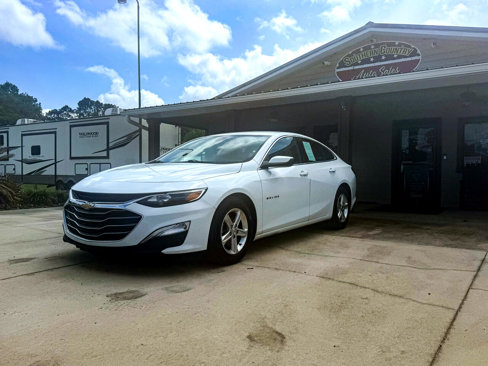 Used 2022 Chevrolet Malibu LS w/ Driver Confidence Package image 3