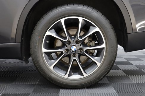 Used 2015 BMW X5 xDrive35d image 39