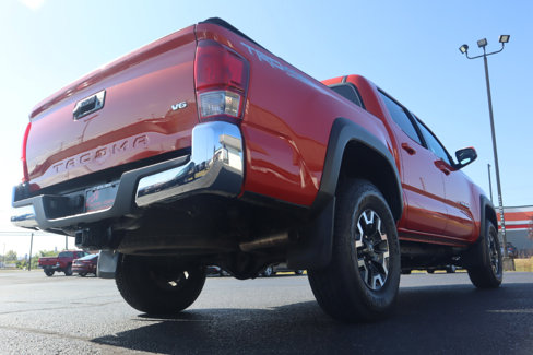 Used 2016 Toyota Tacoma TRD Off-Road image 18