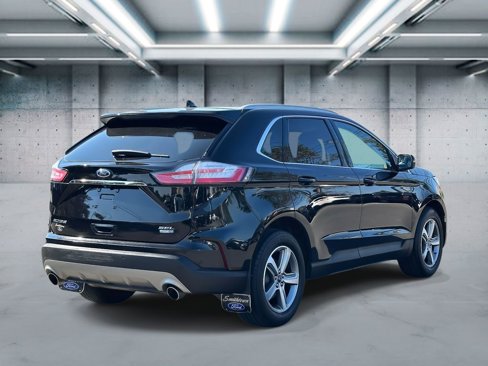 Used 2019 Ford Edge SEL w/ Equipment Group 201A image 6