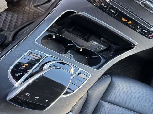 Certified 2019 Mercedes-Benz GLC 350e 4MATIC image 24