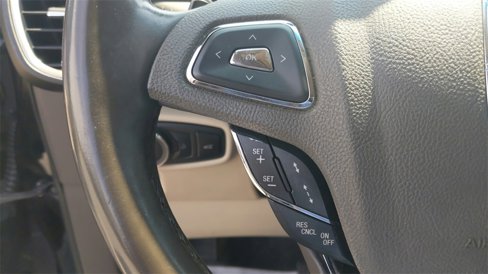 Used 2016 Lincoln MKX Reserve w/ Luxury Package image 22