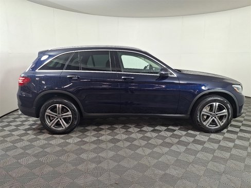 Used 2019 Mercedes-Benz GLC 300 4MATIC image 11