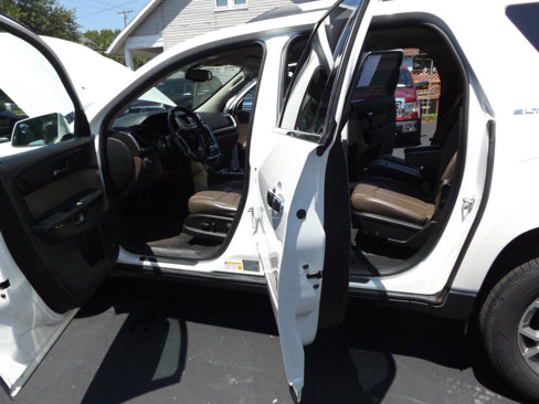 Used 2014 GMC Acadia SLT image 11