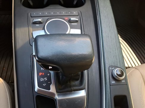 Used 2018 Audi A4 2.0T allroad Premium Plus image 17