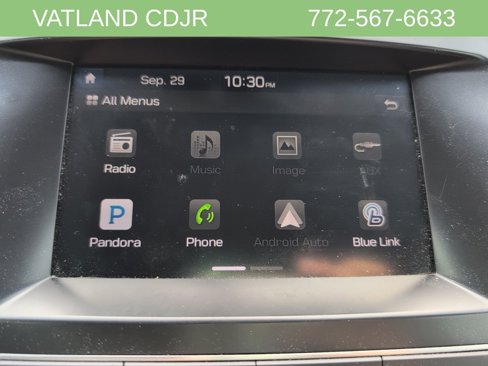 Used 2017 Hyundai Santa Fe SE image 21