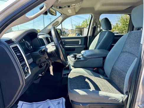 Used 2017 RAM 1500 Big Horn image 10