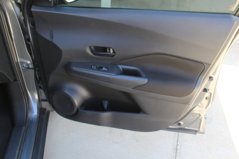 Used 2022 Nissan Kicks S image 25