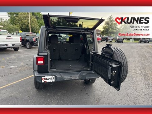 Used 2020 Jeep Wrangler Unlimited Sport S image 23