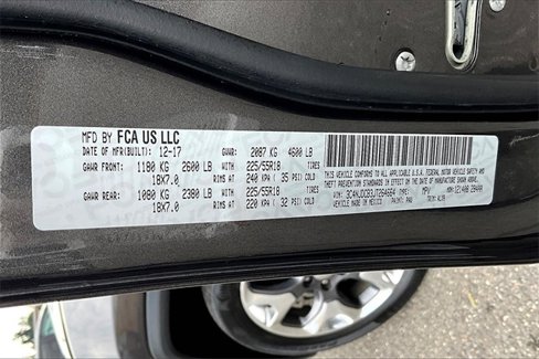 Used 2018 Jeep Compass Limited image 26