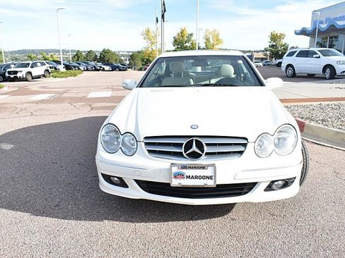 Used 2008 Mercedes-Benz CLK 350 Coupe image 2