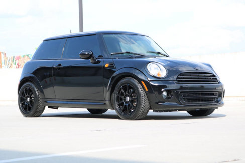 Used 2012 MINI Cooper Hardtop image 1