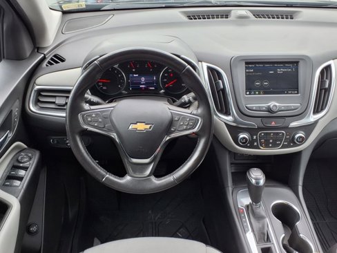 Used 2019 Chevrolet Equinox LT image 3