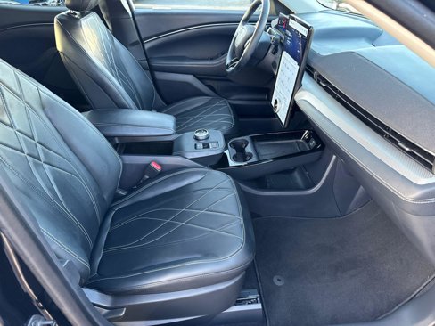 Certified 2023 Ford Mustang Mach-E Select image 17