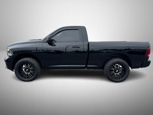 Used 2015 RAM 1500 Express w/ Black Ram 1500 Express Group image 6