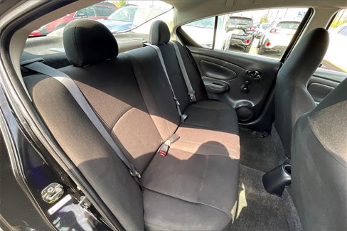 Used 2015 Nissan Versa S image 23