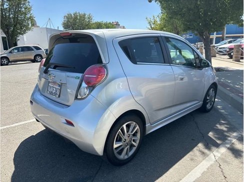Used 2016 Chevrolet Spark LT image 7