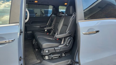 Used 2023 Honda Odyssey Touring image 25