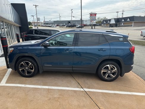 Used 2021 GMC Terrain SLT w/ Infotainment Package II image 6