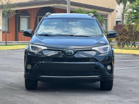 Used 2017 Toyota RAV4 XLE image 2