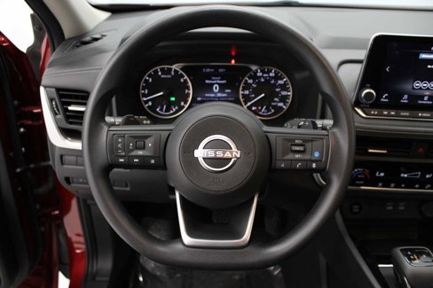 Used 2024 Nissan Rogue SV image 19