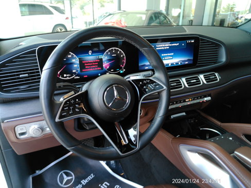 Certified 2024 Mercedes-Benz GLE 350 4MATIC image 11