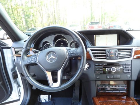 Used 2013 Mercedes-Benz E 350 Sedan image 35