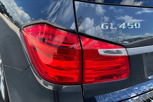 Used 2014 Mercedes-Benz GL 450 4MATIC image 24
