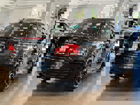 Used 2013 BMW 135i Coupe image 6