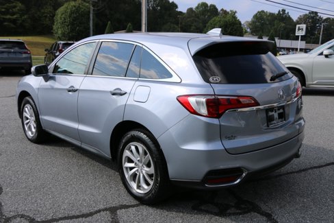 Used 2016 Acura RDX AWD w/ Technology Package image 3
