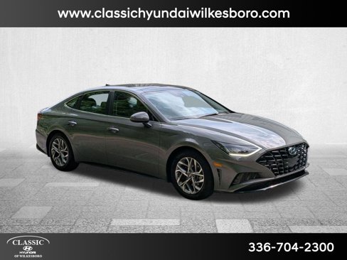 Used 2022 Hyundai Sonata SEL w/ Convenience Package image 3