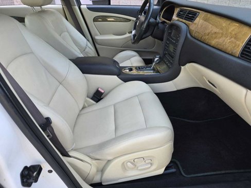 Used 2003 Jaguar S-TYPE R image 5