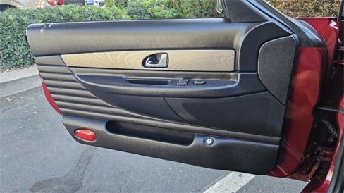 Used 2004 Ford Thunderbird image 30