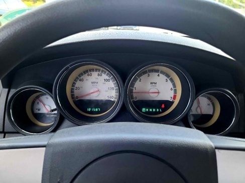 Used 2010 Dodge Charger SE image 15