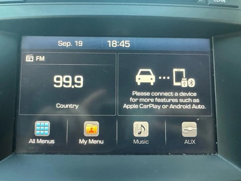 Used 2017 Hyundai Santa Fe Sport image 19