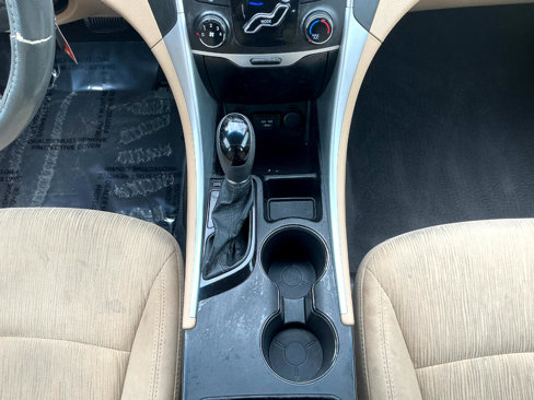 Used 2011 Hyundai Sonata GLS image 19