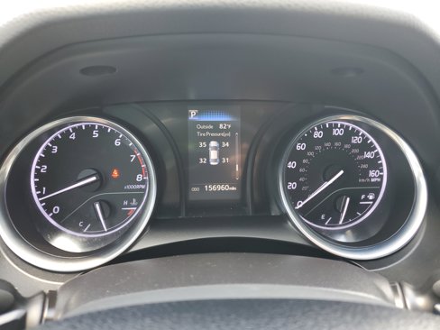 Used 2018 Toyota Camry SE image 18